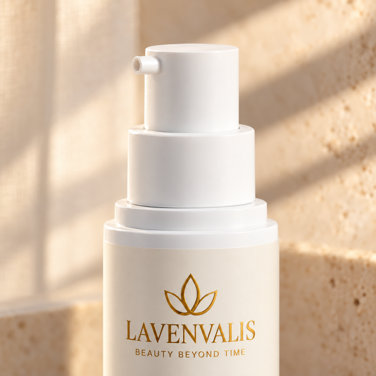 Lavenvalis Dark Spot Face Cream with Kojic Acid 50 ml — pump detail