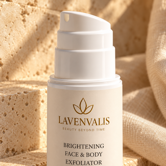 Lavenvalis Brightening Face & Body Exfoliator with Kojic Acid 150 ml — pump detail