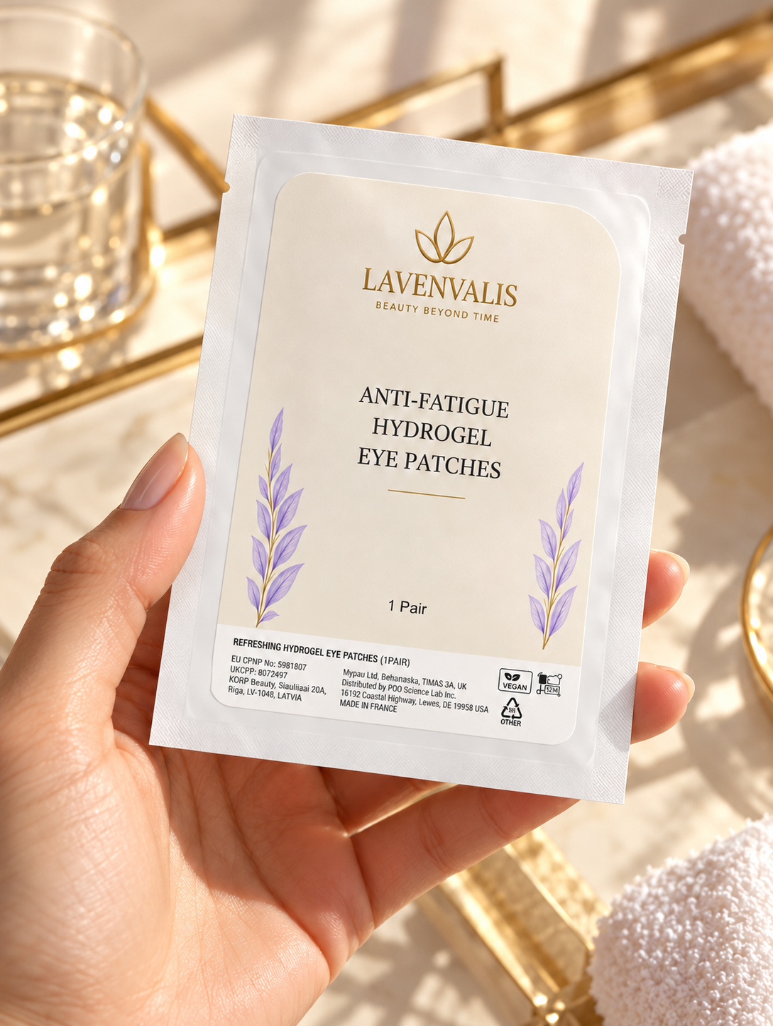 Lavenvalis Anti-Fatigue Hydrogel Eye Patches — sachet held in hand